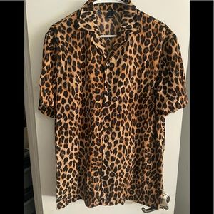 Men’s leopard shirt (brand new)